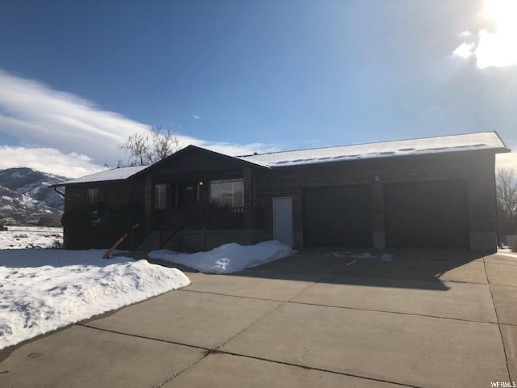 1498 E Cherry Ln, Layton, UT 84041
