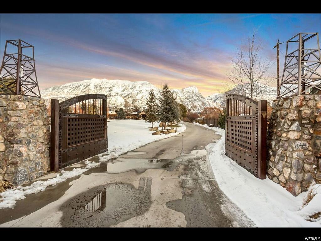 1123 S Carterville Rd, Orem, UT 84097