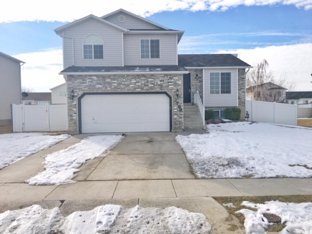 3799 W 5575 S, Roy, UT 84067