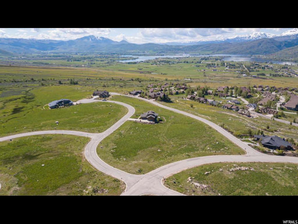 3642 N Pinveview Ct. E #115, Eden, UT 84310