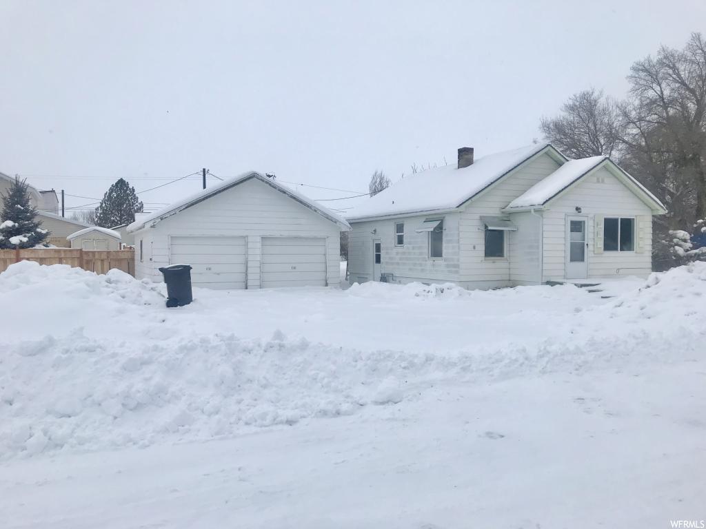 111 N 200 E, Grace, ID 83241