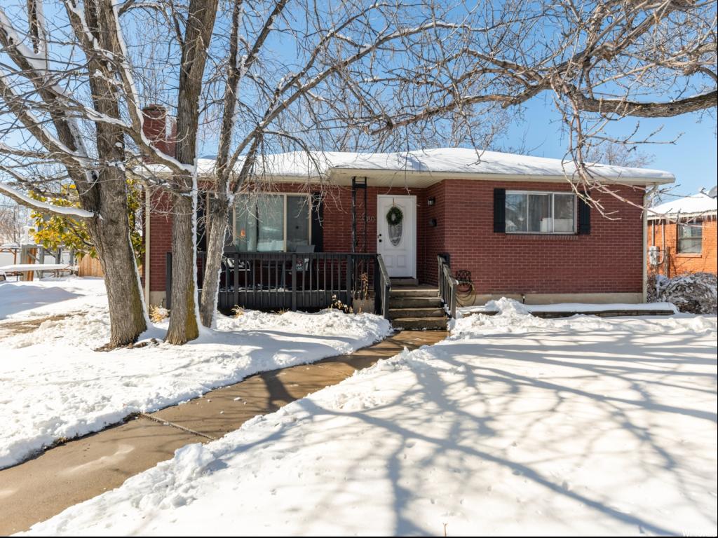 9180 300 E, Sandy, UT 84070