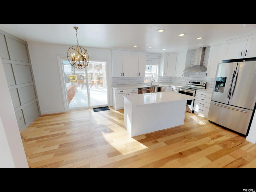 2408 E Glacier View Dr, Sandy, UT 84092