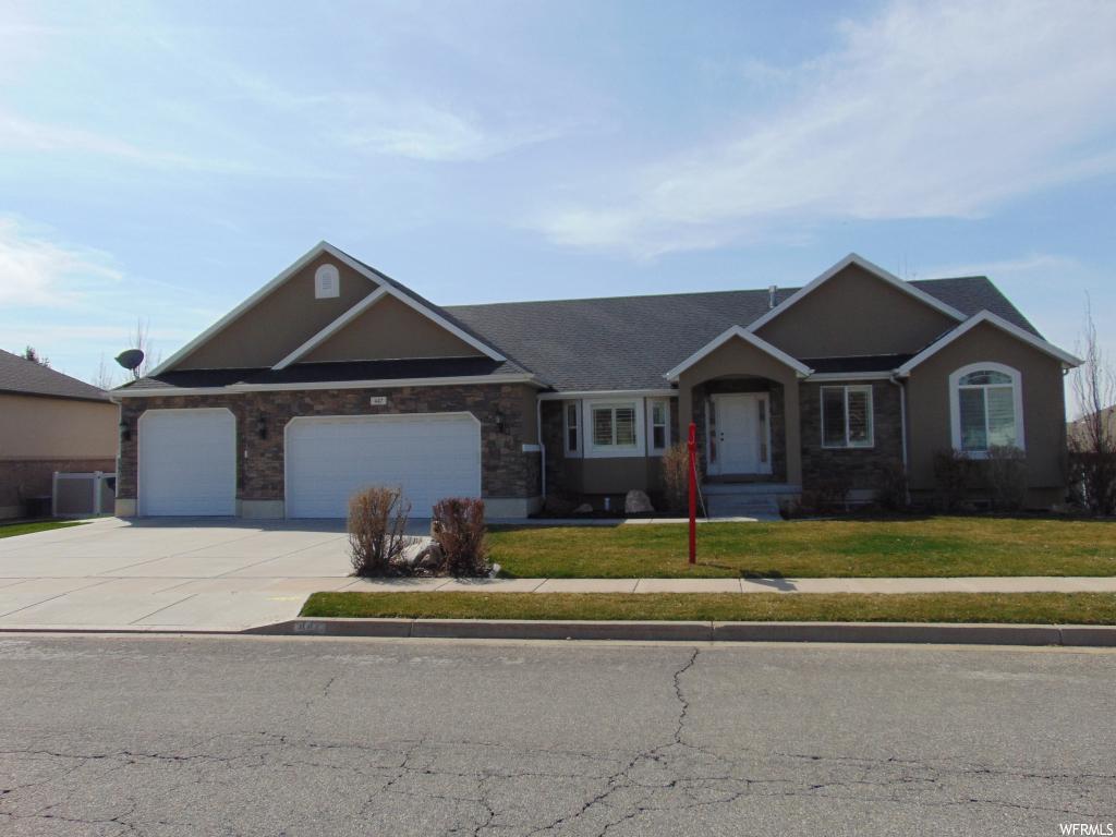 447 N Isabella Dr E, Layton, UT 84040