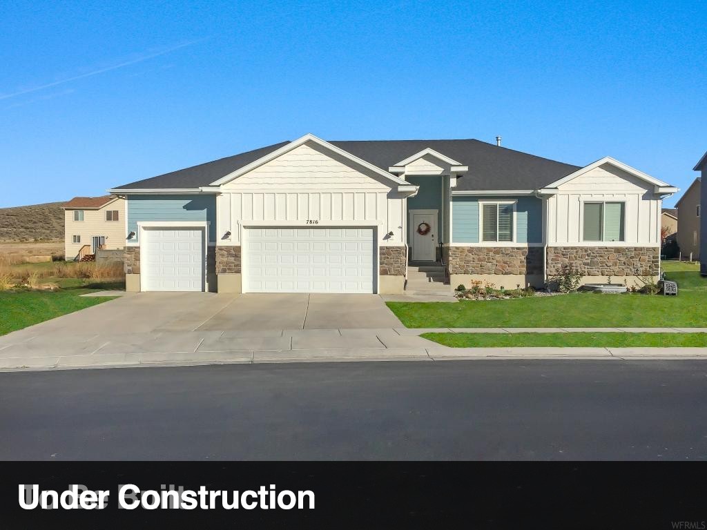 585 E 1000 S #PH11, Providence, UT 84332