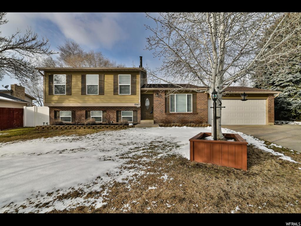 1245 E Spring Ridge Dr, Sandy, UT 84094