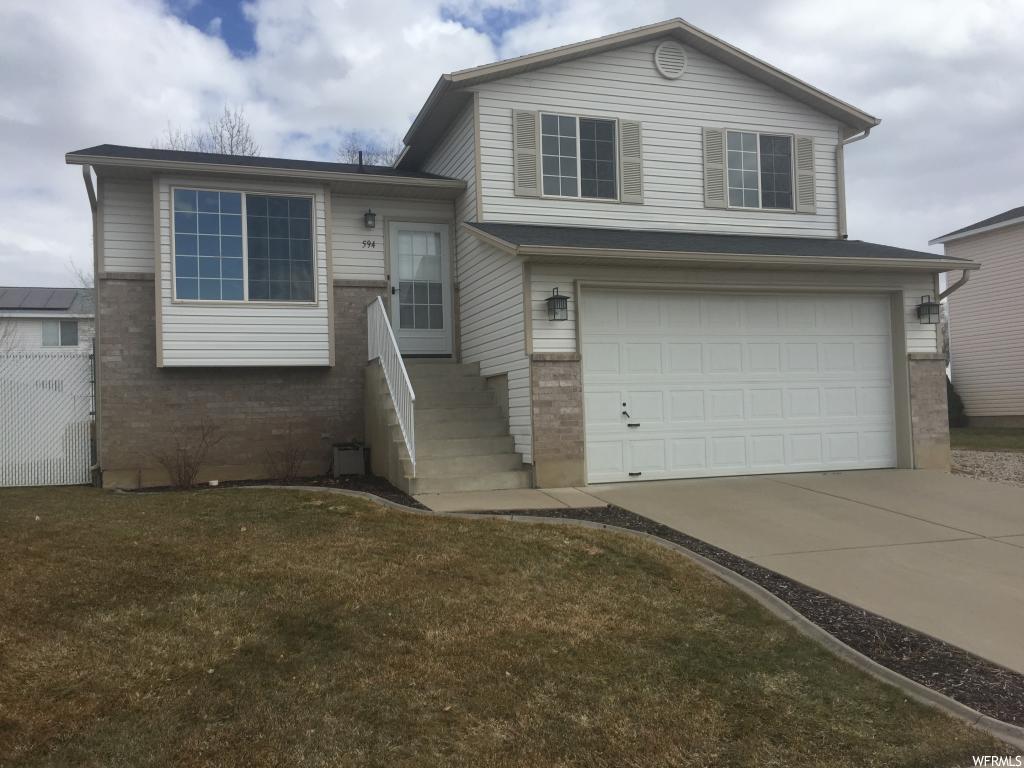594 N 1300 W, Clinton, UT 84015