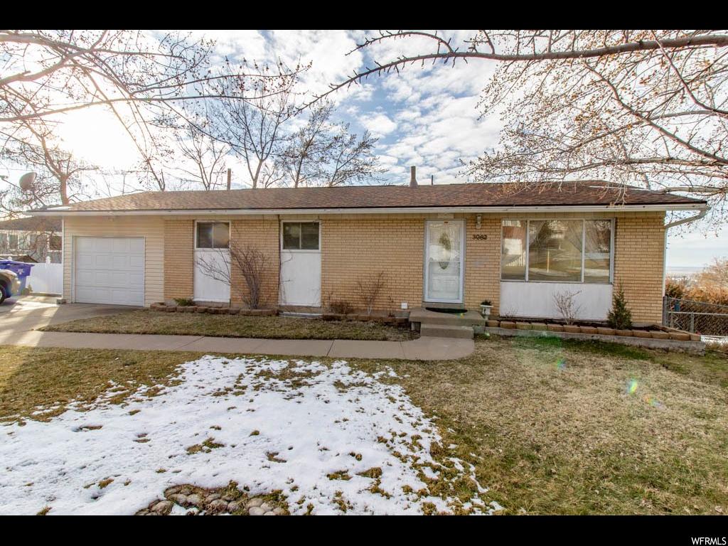 3082 S Davis Blvd, Bountiful, UT 84010