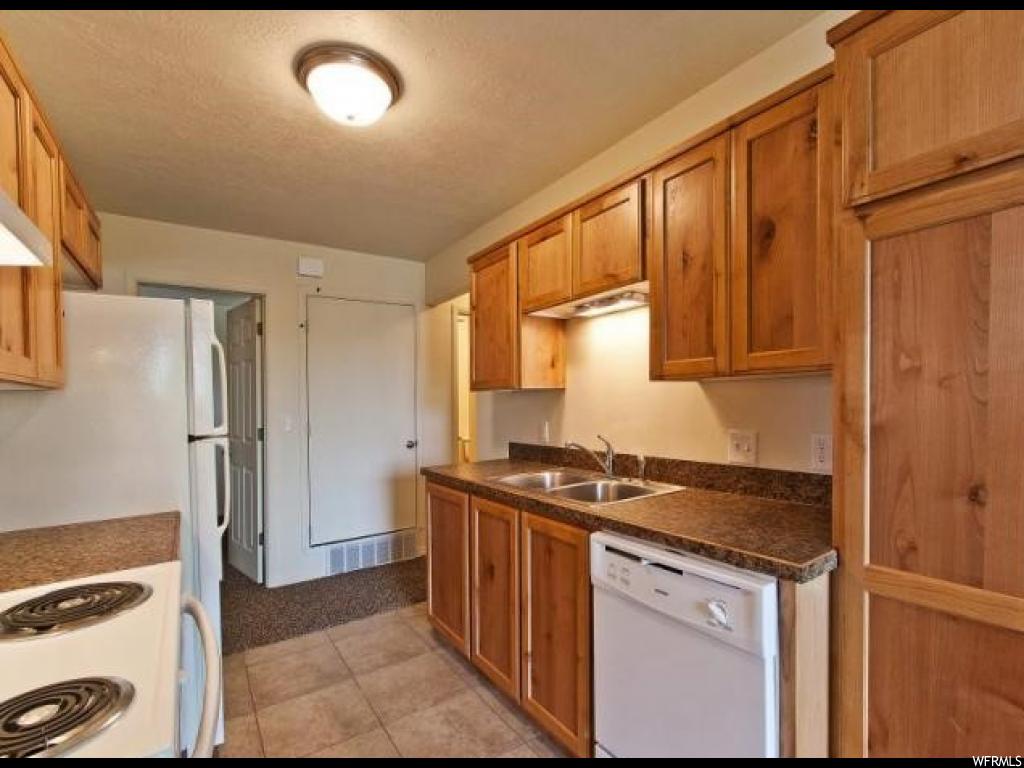 4642 S 1900 W #44, Roy, UT 84067