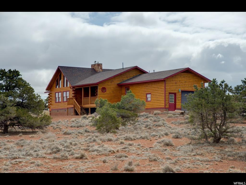 561 S Cougar Ridge Ln E, Torrey, UT 84775