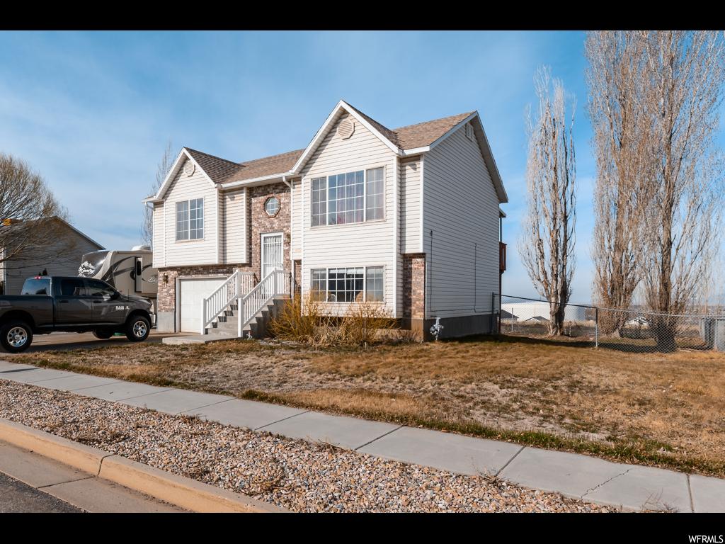 4651 S 2675 W, Roy, UT 84067