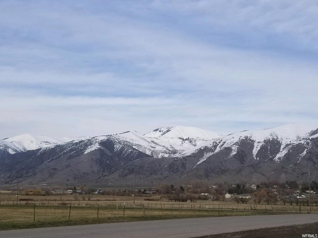 170 E 200 N #1, Hyrum, UT 84319