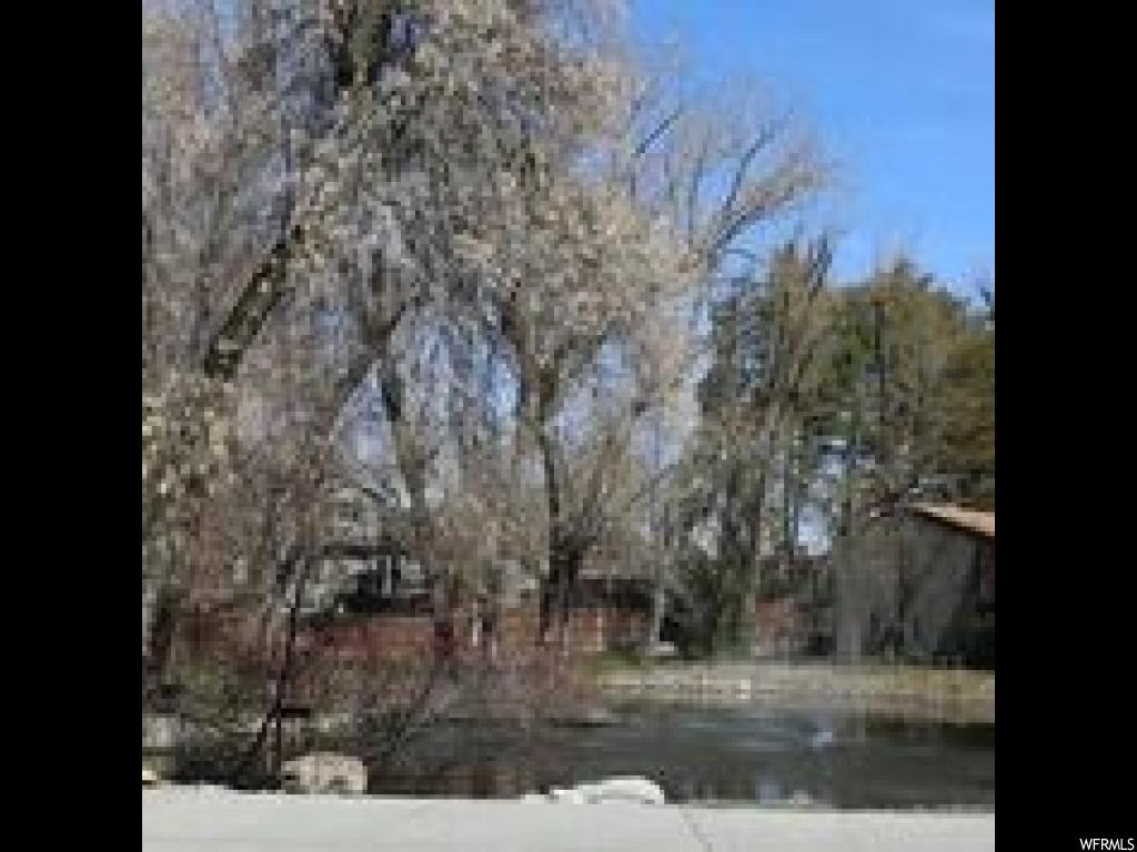 5504 S Willow Ln E, Murray, UT 84107