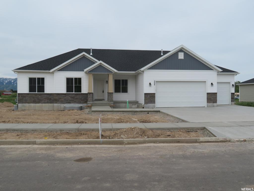 504 S 400 E, Hyrum, UT 84319