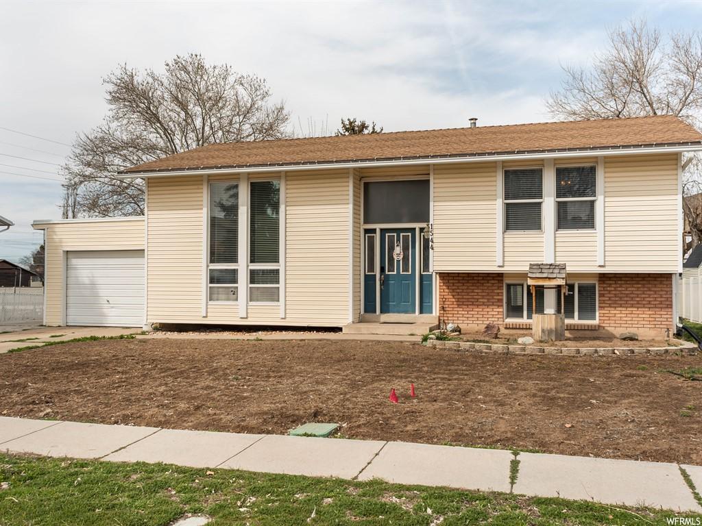 1544 W 1740 N, Clinton, UT 84015