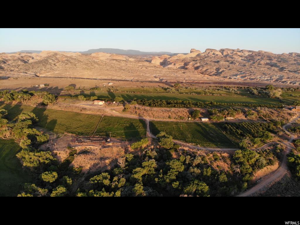 4551 S 600 E, Torrey, UT 84775