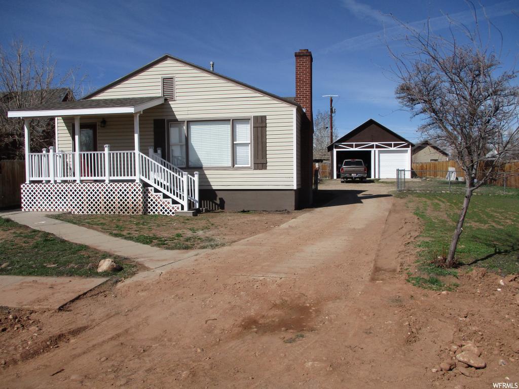 381 N 100 E, Roosevelt, UT 84066