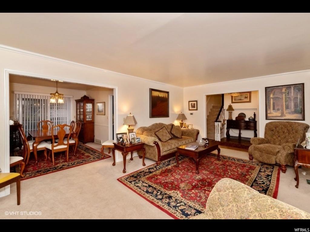 8564 S Escalante Dr E, Sandy, UT 84093