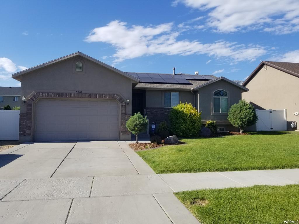 864 Willow Brook Ln, Pleasant View, UT 84404