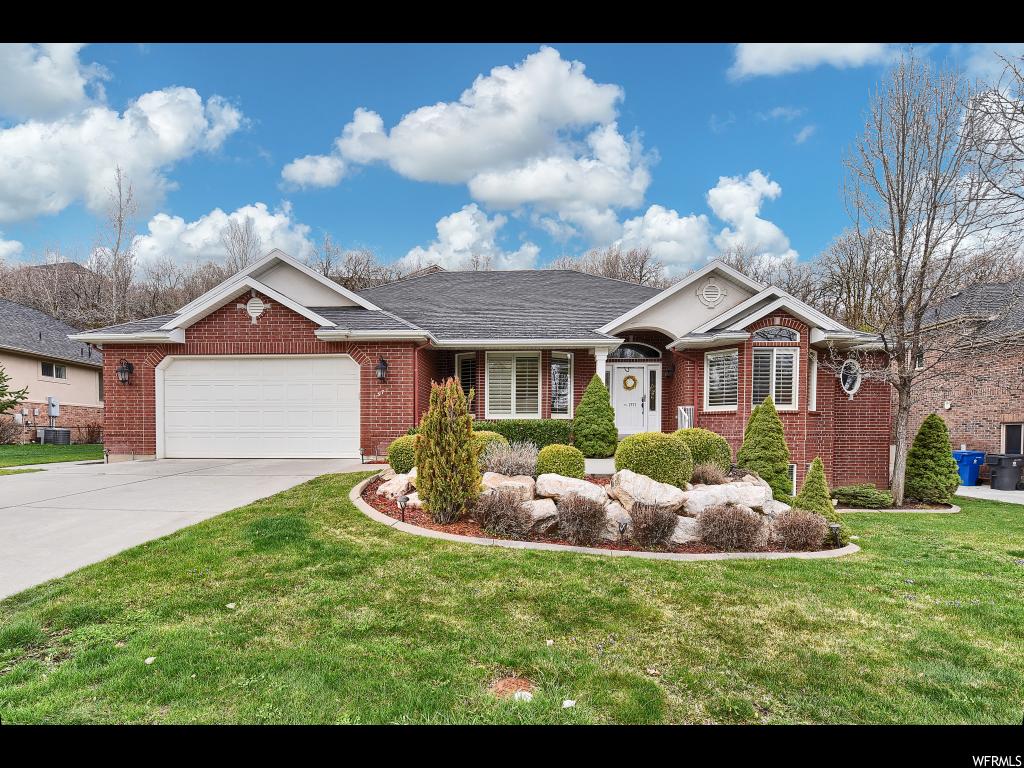 1371 E 5250 S, South Ogden, UT 84403