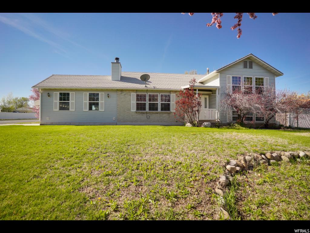 721 W 1300 N, Clinton, UT 84015