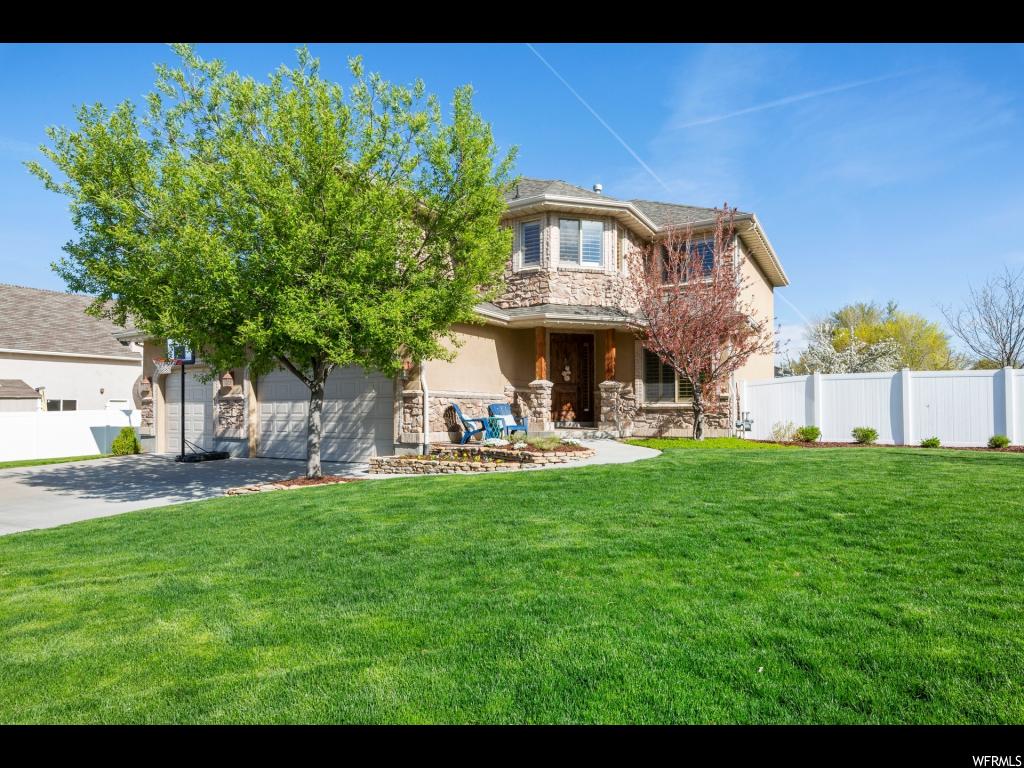 925 E Avila Dr, Sandy, UT 84094