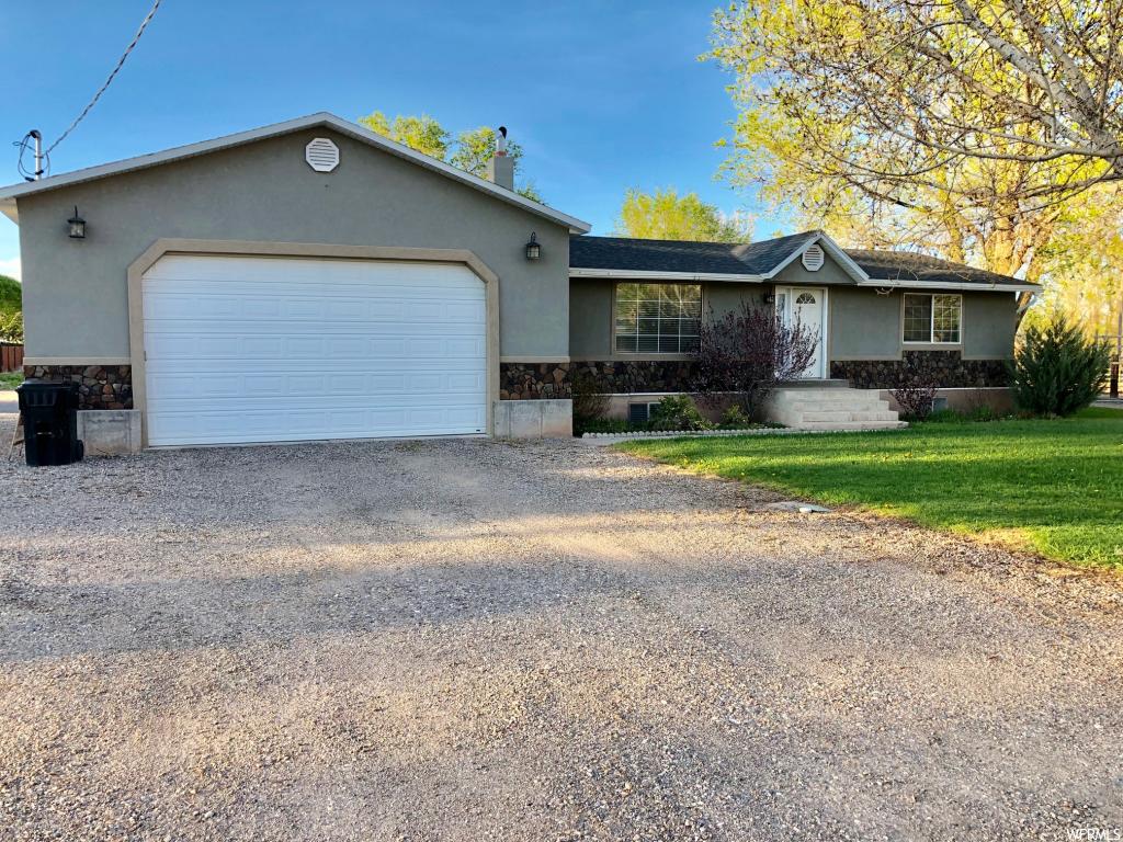 355 E Main St, Elsinore, UT 84724