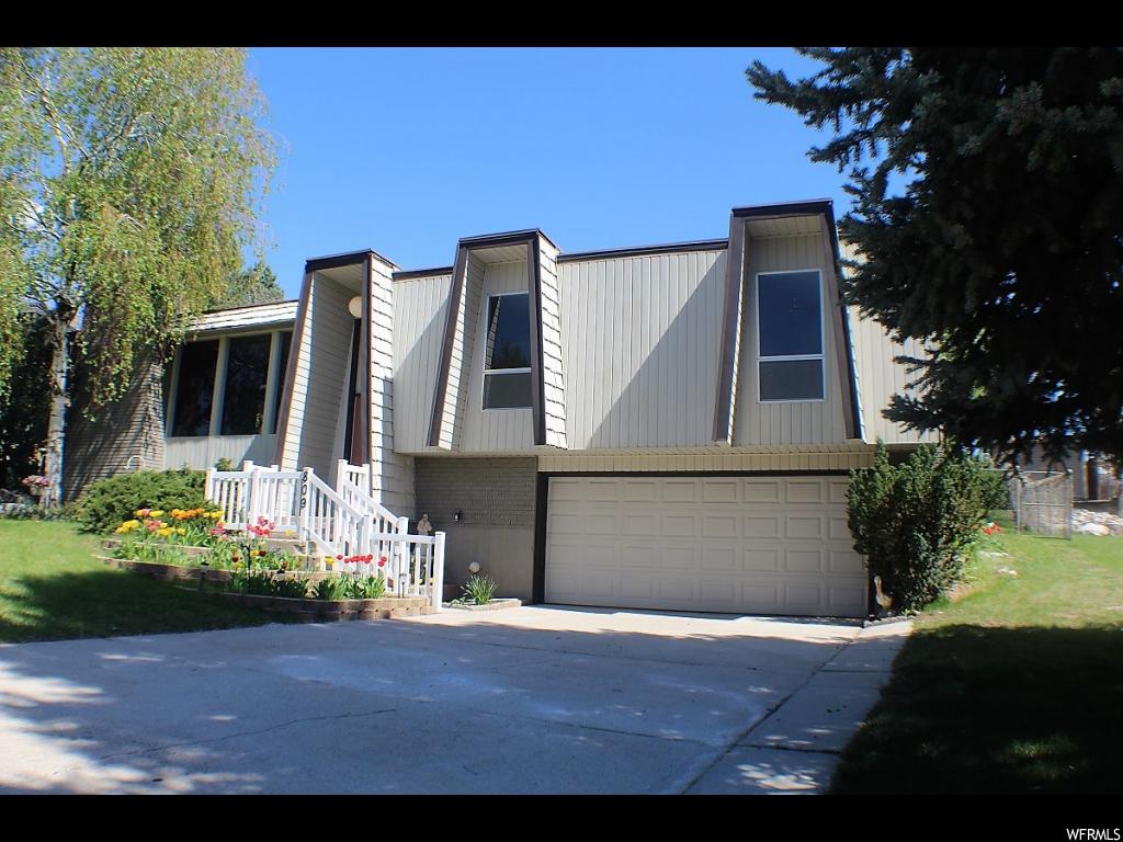 809 E Vista Dr S, South Ogden, UT 84403