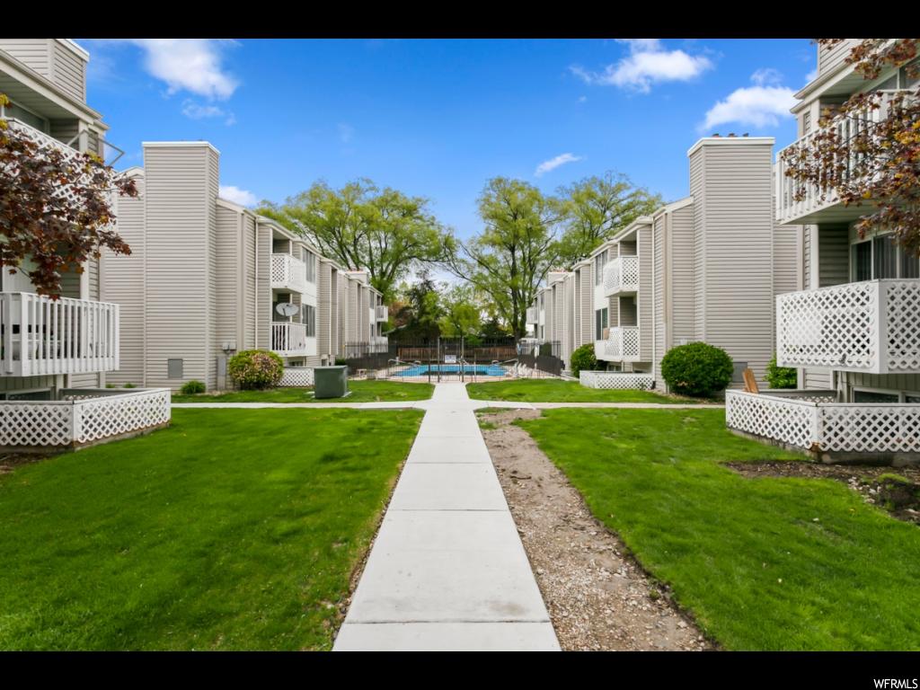 875 E Arrowhead Ln #7, Murray, UT 84107