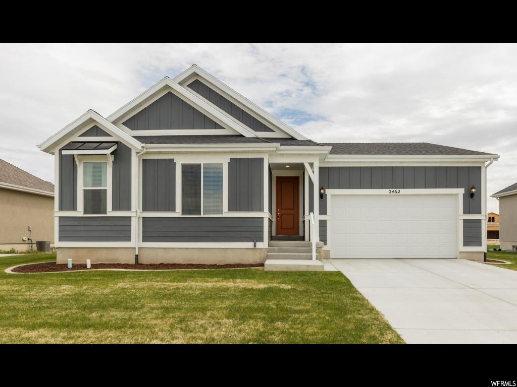 2462 N Stanley Crane Dr, Clinton, UT 84015