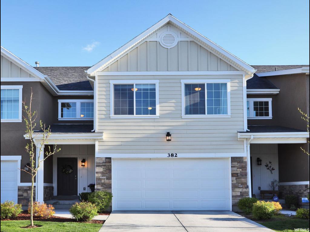 382 E Barn View Dr, Midvale, UT 84047