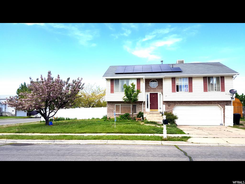 2192 W 1630 N, Clinton, UT 84015