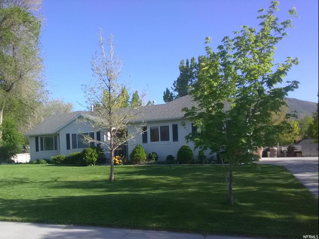 552 E Stokes Ave, Draper, UT 84020