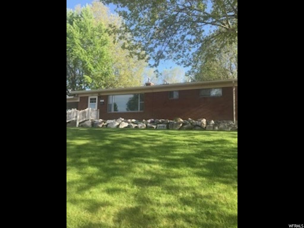 2041 W 3775 S, Roy, UT 84067