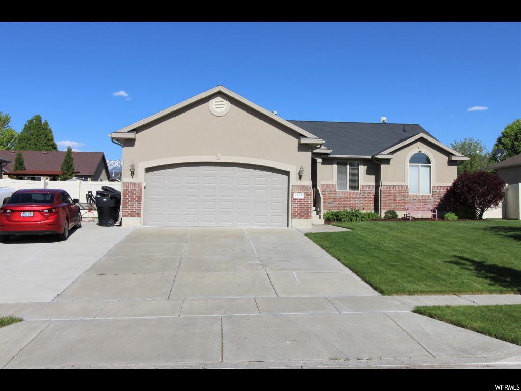 1992 N 2700 W, Clinton, UT 84015