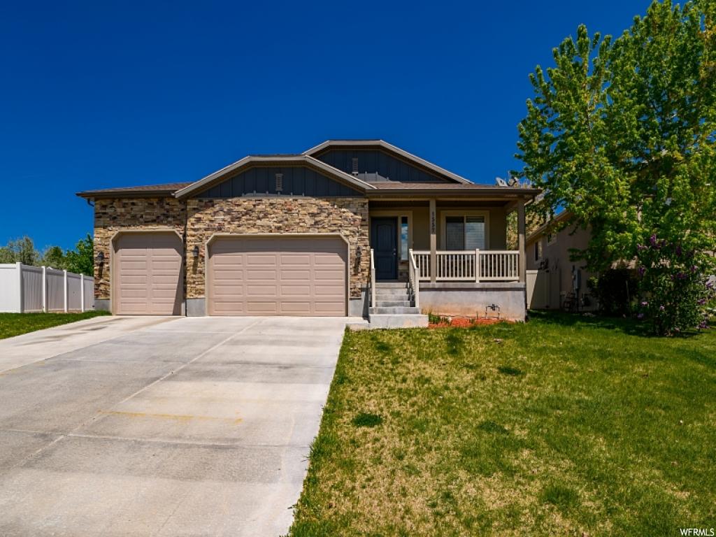 1557 E 925 S, Clearfield, UT 84015