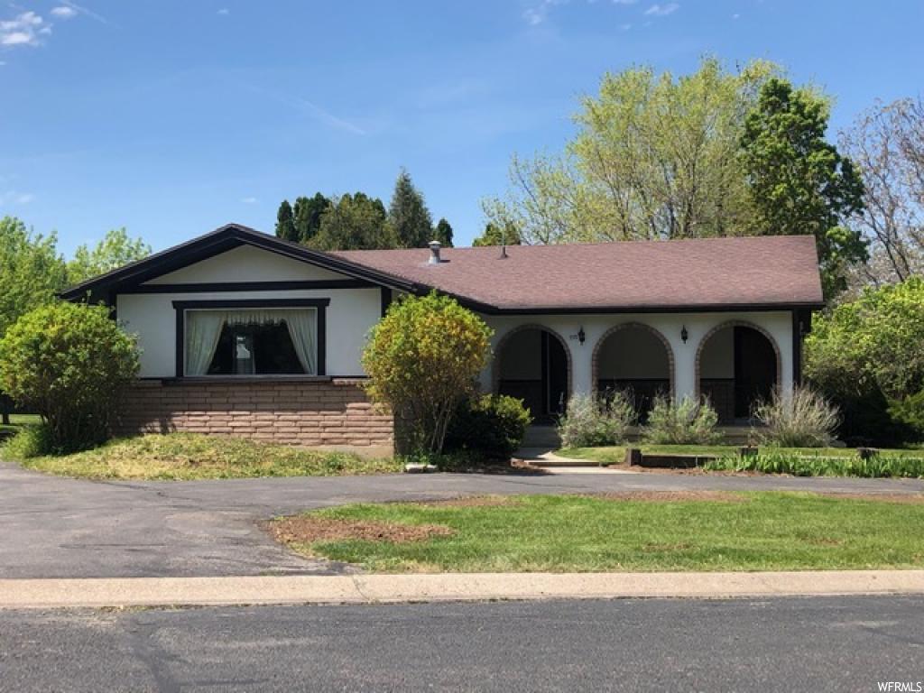 555 Spring Creek Rd, Providence, UT 84332