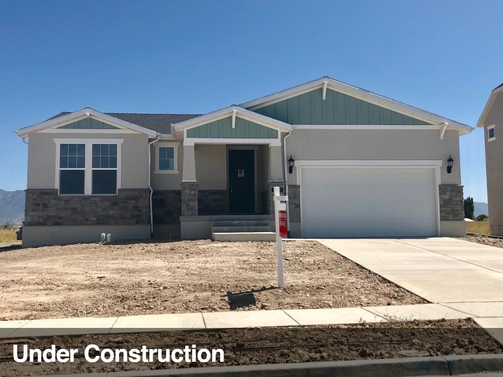 2484 N Sarus Crane Dr, Clinton, UT 84015