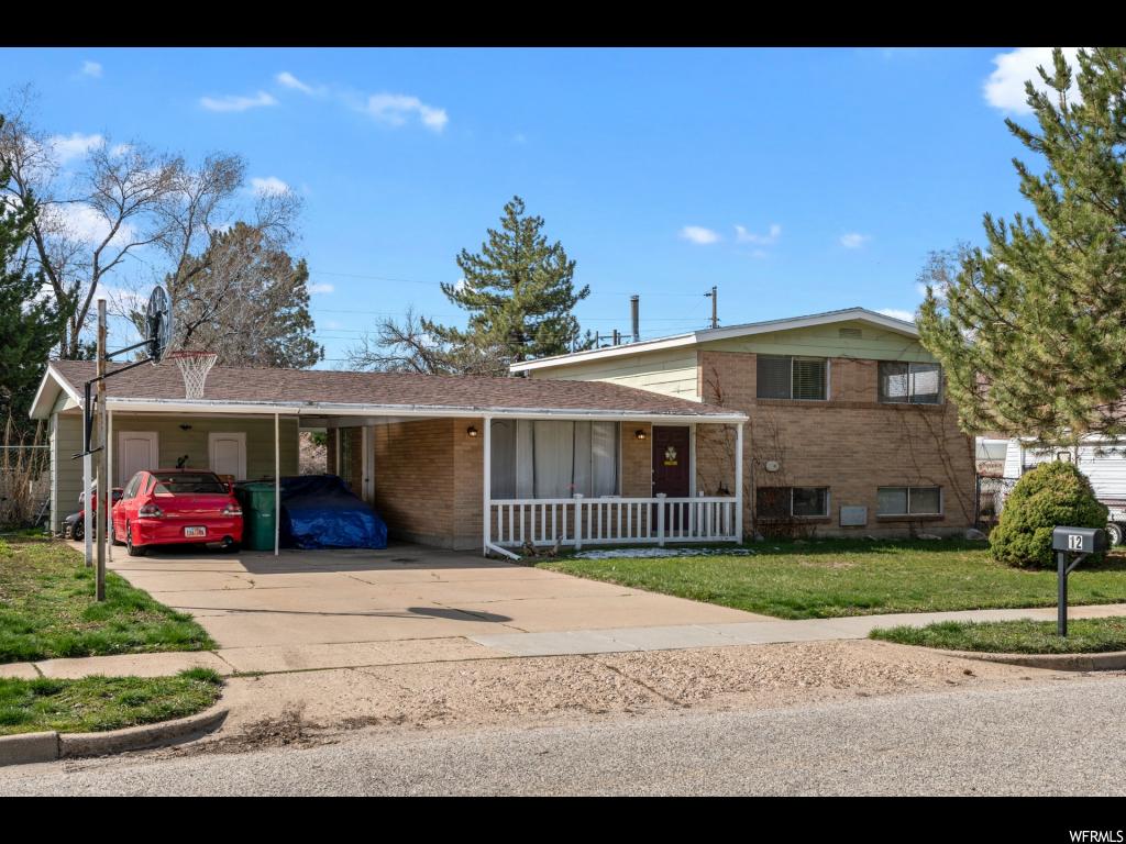 12 E Diamond St N, Layton, UT 84041