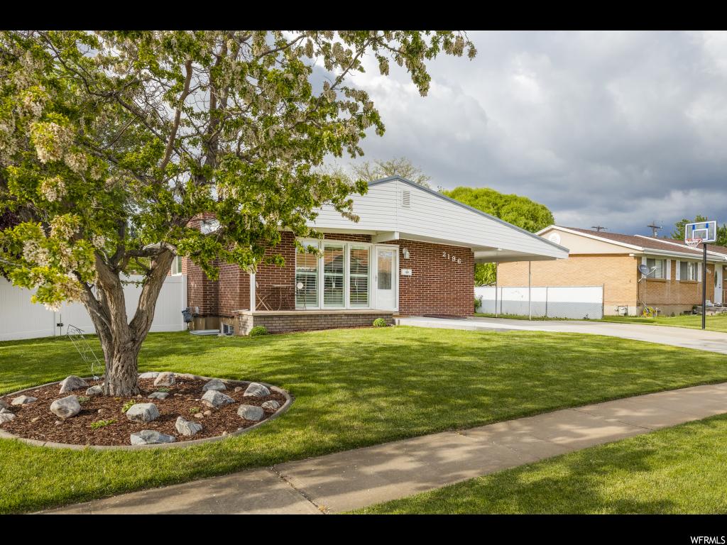 2196 W 5075 S, Roy, UT 84067