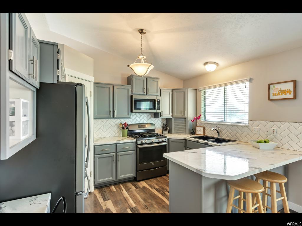 2100 Allison Way, Syracuse, UT 84075