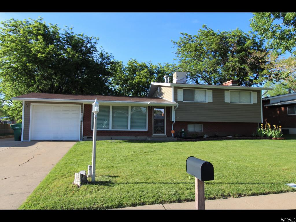 2080 W 5900 S, Roy, UT 84067