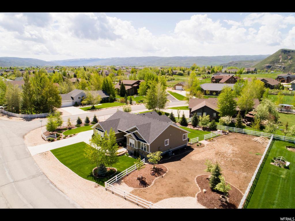 795 W Oak Ln, Francis, UT 84036
