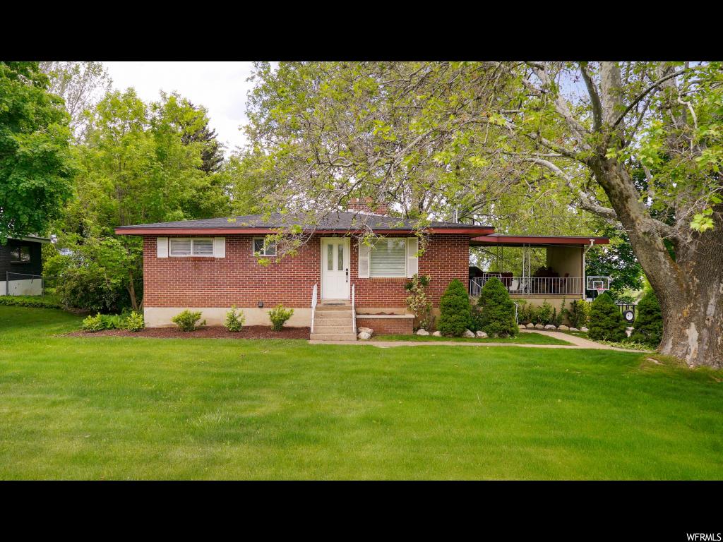 325 W Elberta Dr, Pleasant View, UT 84414