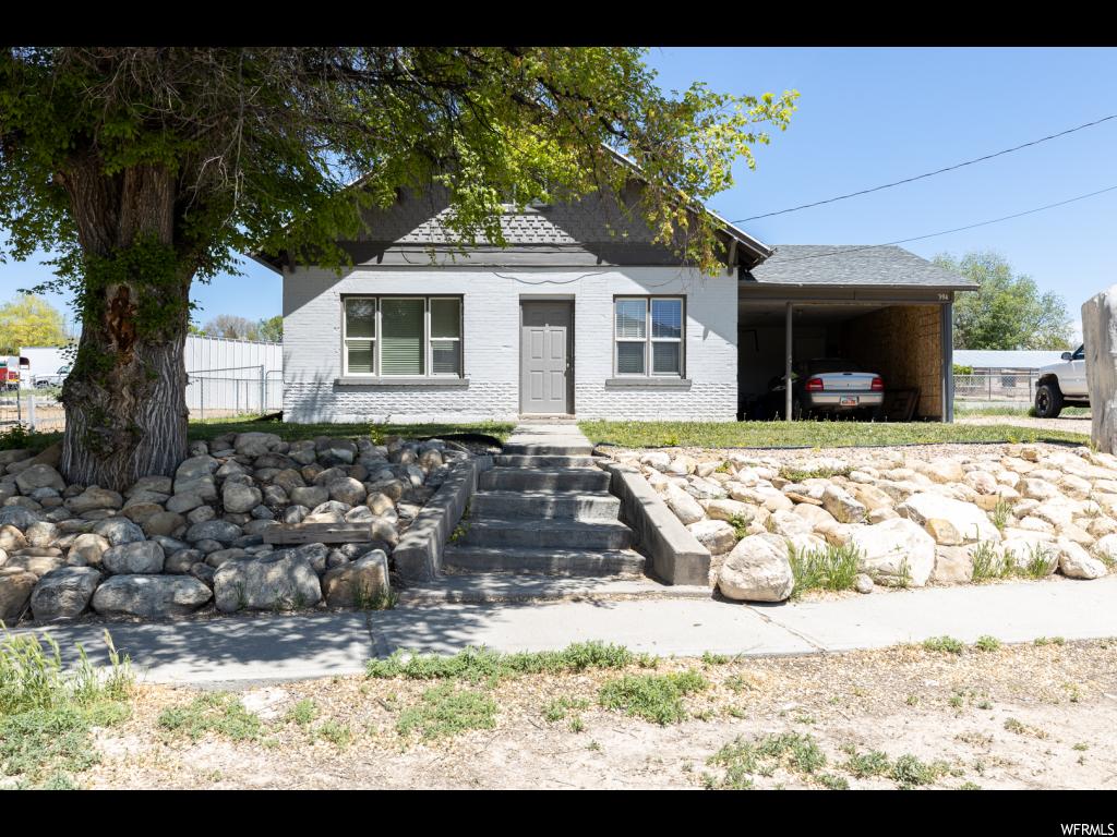 394 DUCK SPRINGS DR N Moroni, Utah Trees surrounding this delightful 3 bedroom 1 bath country home on .53 acres, with old-fashioned style. Plenty of room to grow a garden right in your own backyard, and store your toys. This charmer comes with irrigation. A quiet simpler life awaits. Square footage figures are provided as a courtesy estimate only and were obtained from the county. Buyer is advised to obtain an independent measurement.