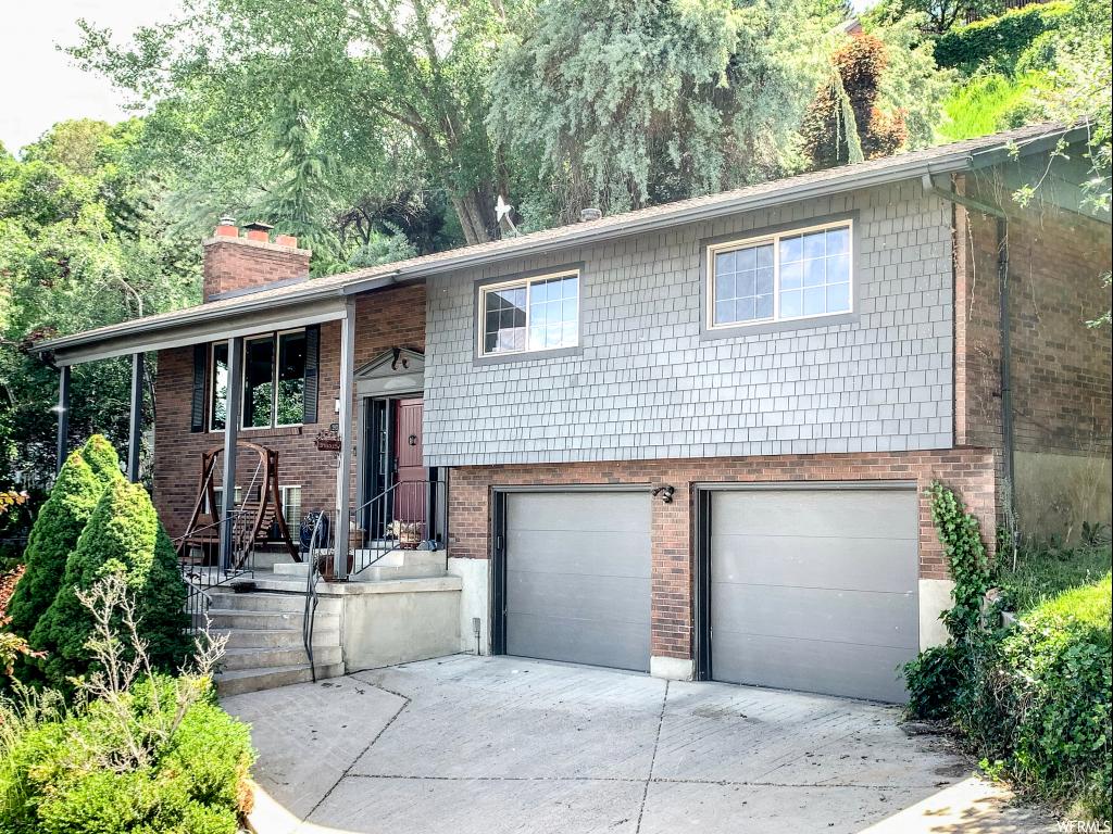 2921 S Devon Dr, Bountiful, UT 84010