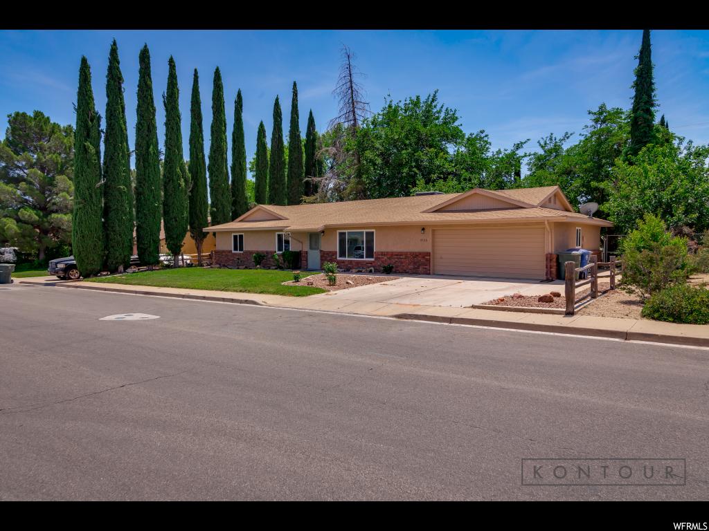 3125 S Crestview Dr E, Santa Clara, UT 84765