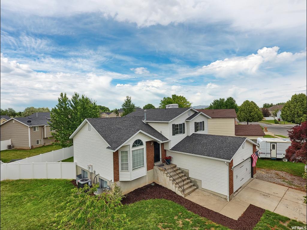 792 E 700 S, Layton, UT 84041