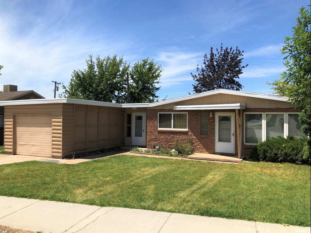 5507 S 2425 W, Roy, UT 84067