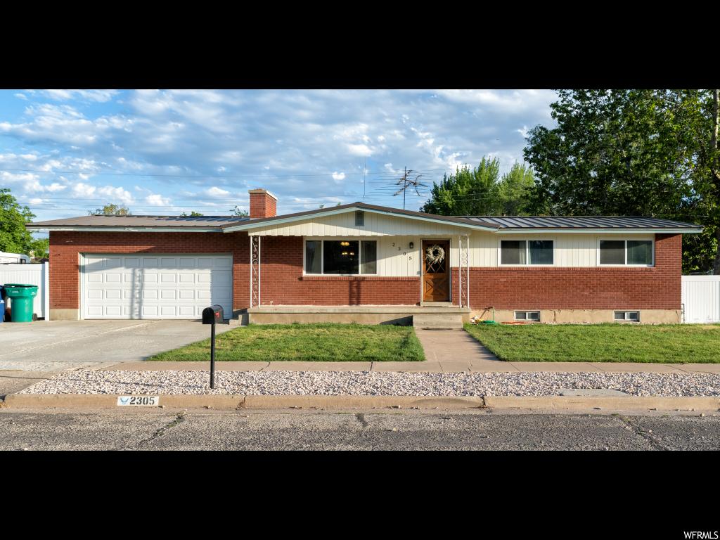 2305 W 4350 S, Roy, UT 84067